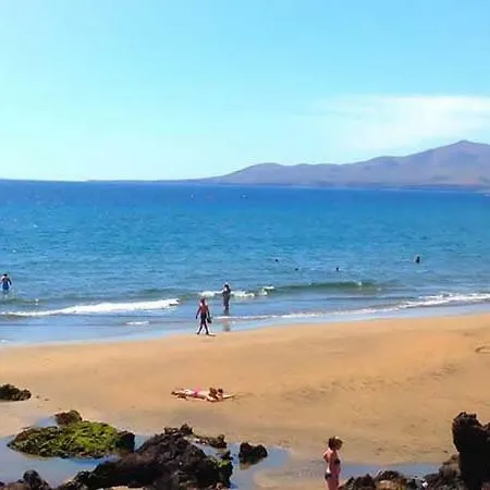 Apt. Playa Chica 2. Near The Beach * Tias